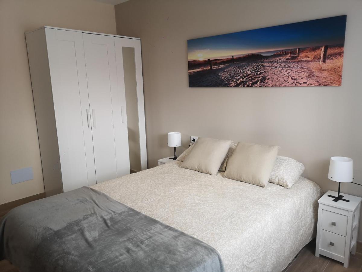 Hostal Mari En La Laguna, Alquiler Habitacion Privada En Hostal, 6 Habitaciones Cerca De La Universidad Y Aeropuerto Norte, 3 Banos Compartidos La Laguna  Eksteriør bilde