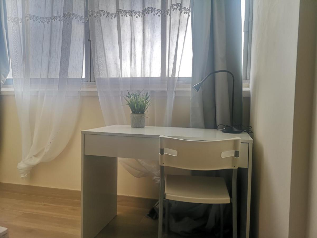 Hostal Mari En La Laguna, Alquiler Habitacion Privada En Hostal, 6 Habitaciones Cerca De La Universidad Y Aeropuerto Norte, 3 Banos Compartidos La Laguna  Eksteriør bilde